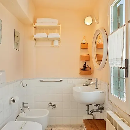 Corte Paganini Hétvégi ház Riccò del Golfo di Spezia