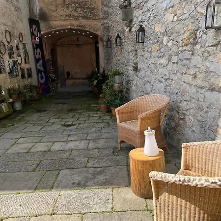 Corte Paganini Riccò del Golfo di Spezia