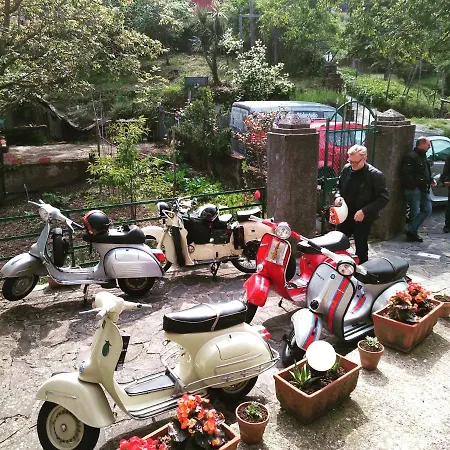 Corte Paganini * Riccò del Golfo di Spezia